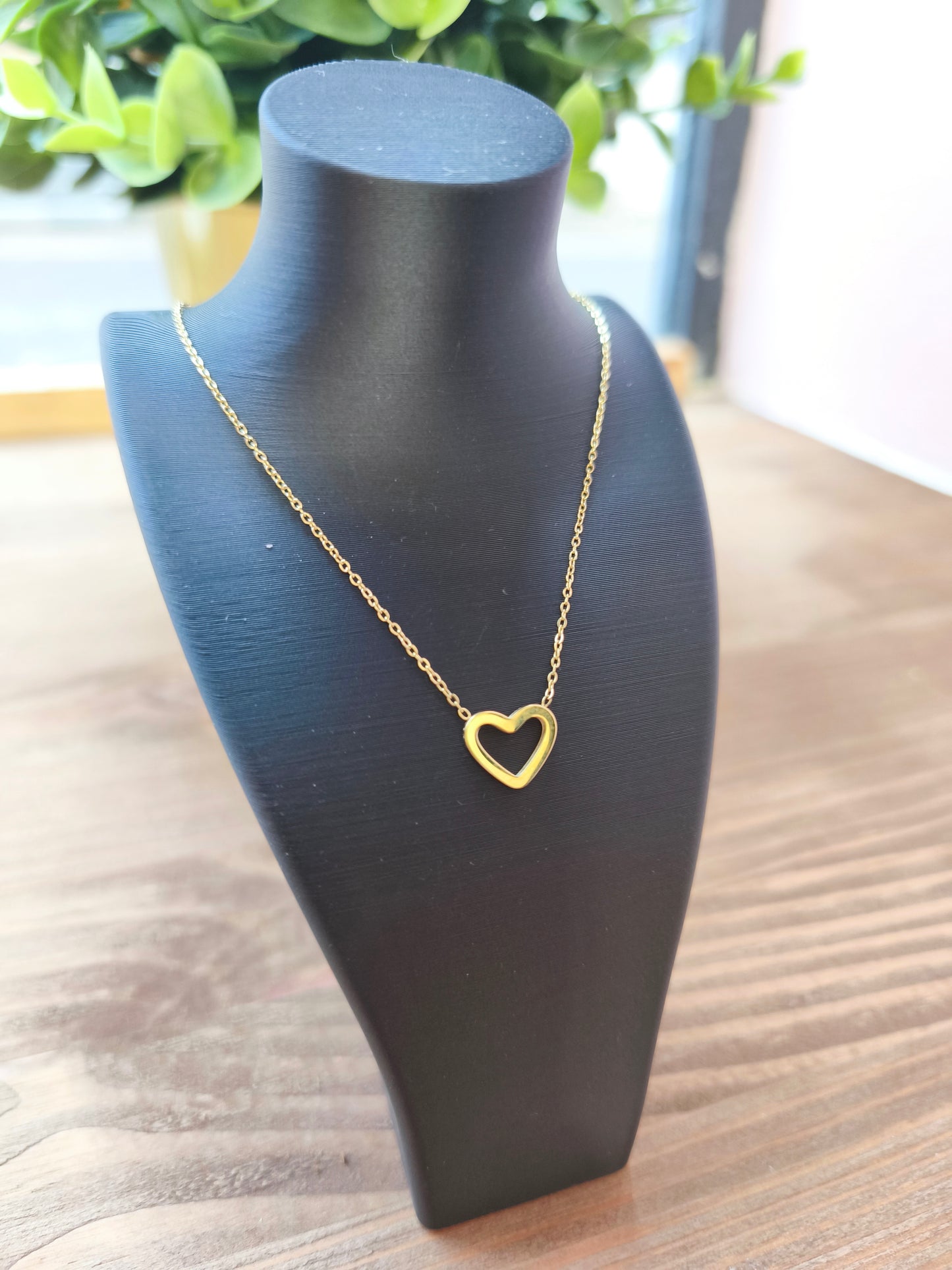 Collier petit coeur doré