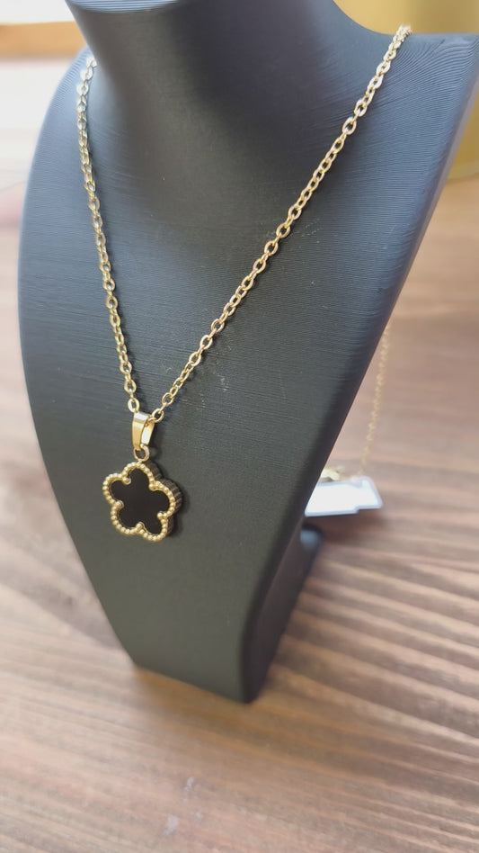 Collier fleur noire or